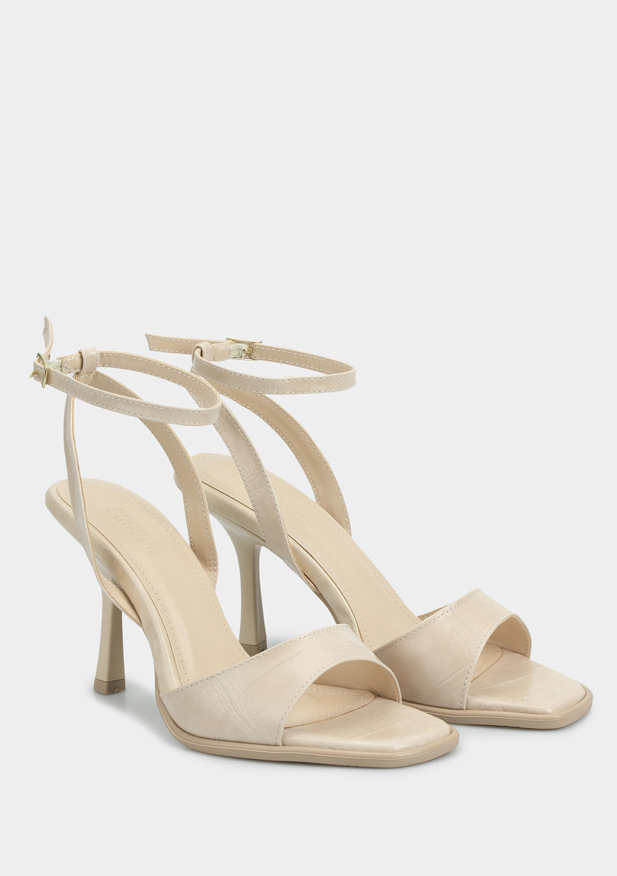 Ekru Kadın Topuklu Sandalet
