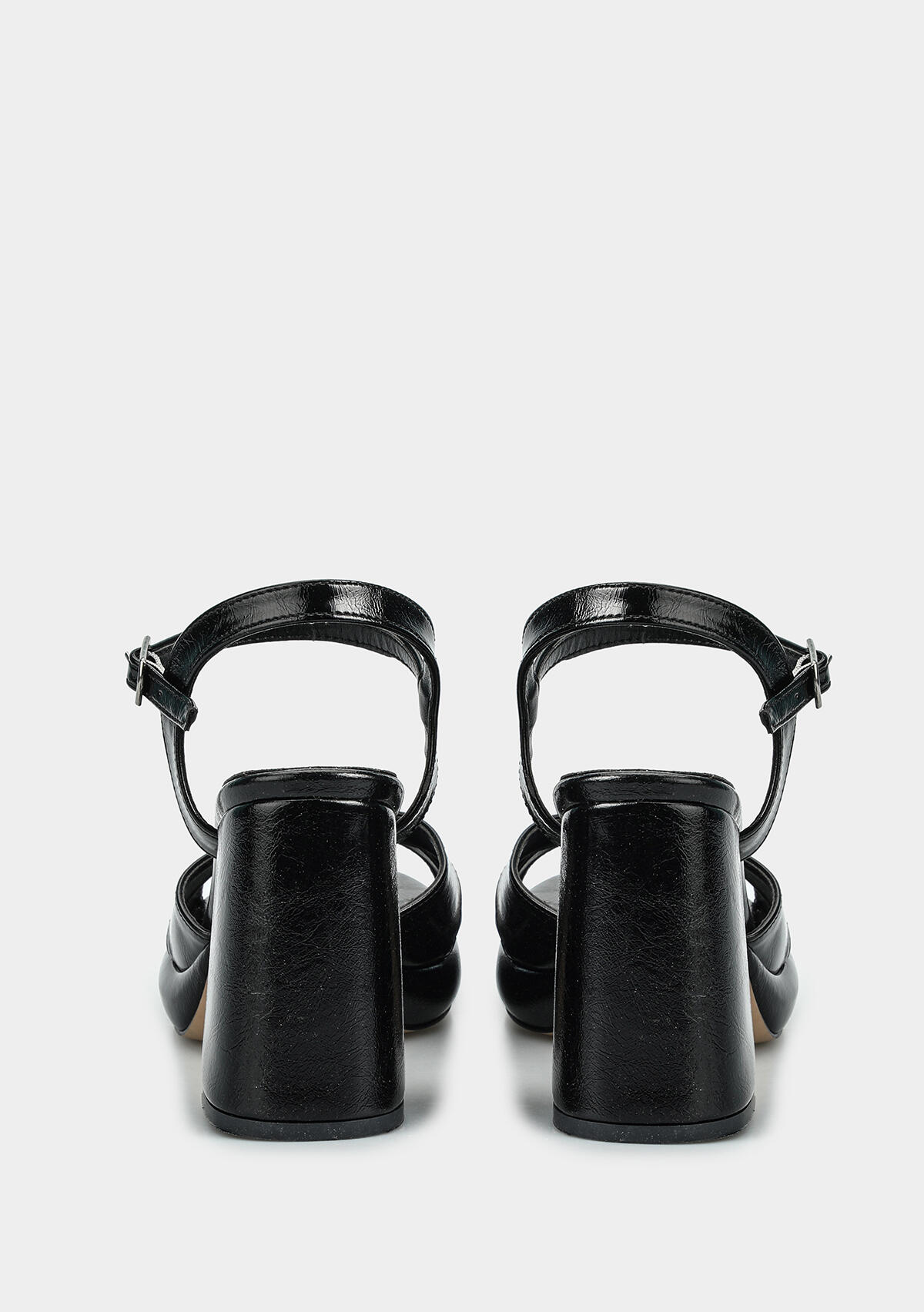 Siyah Kadın Topuklu Sandalet