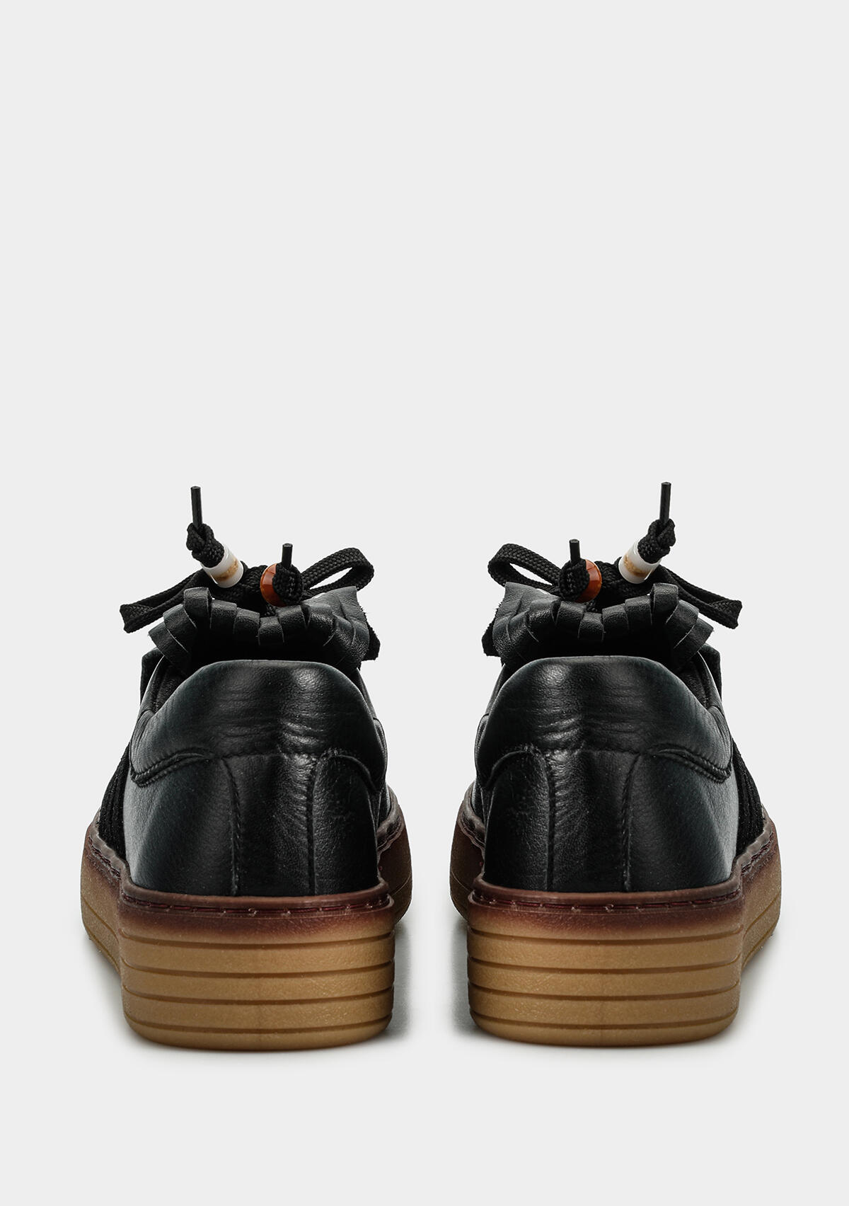 Siyah Deri Kadın Sneaker