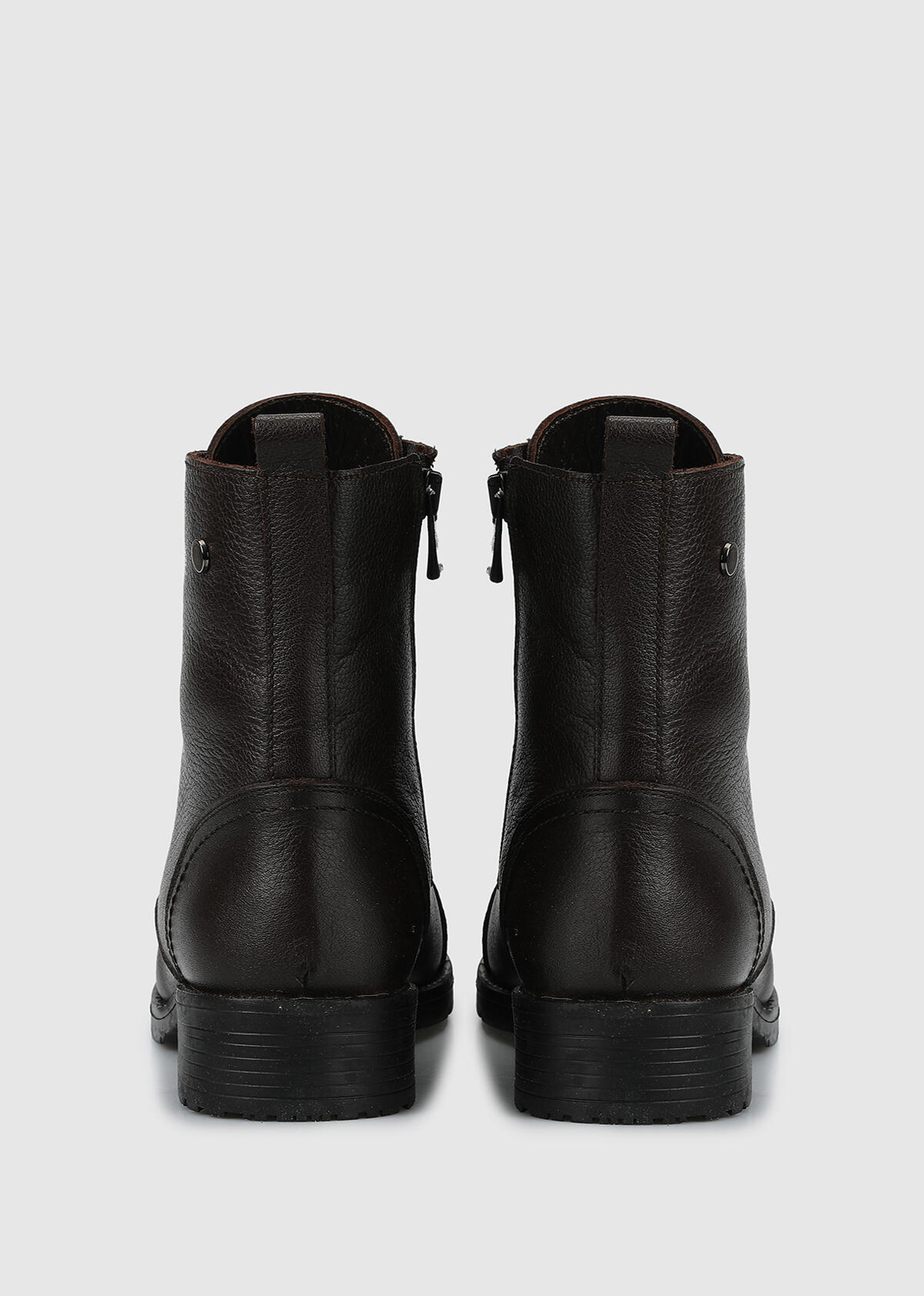 Kahve Deri Kadın Bot