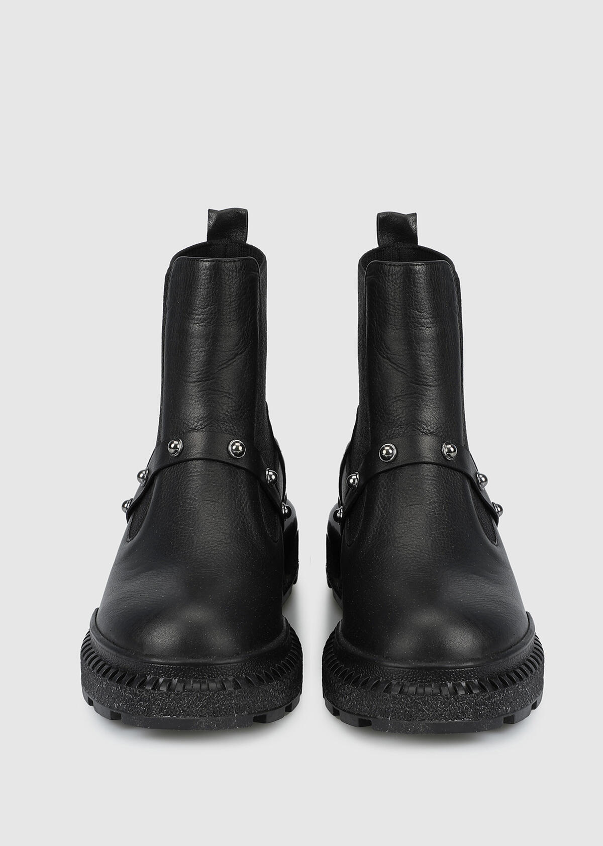 Siyah Deri Kadın Bot