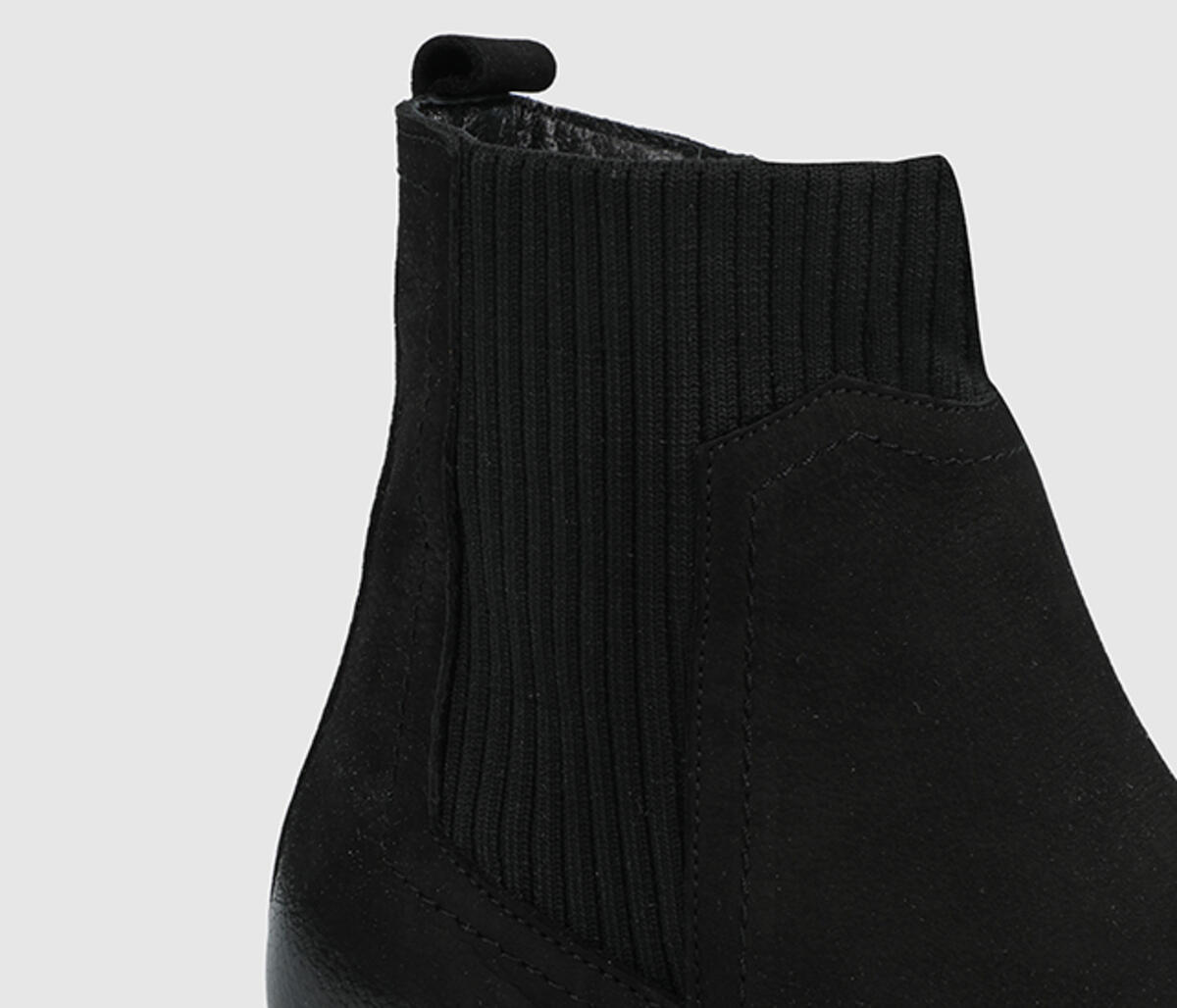 Siyah Deri Kadın Bot