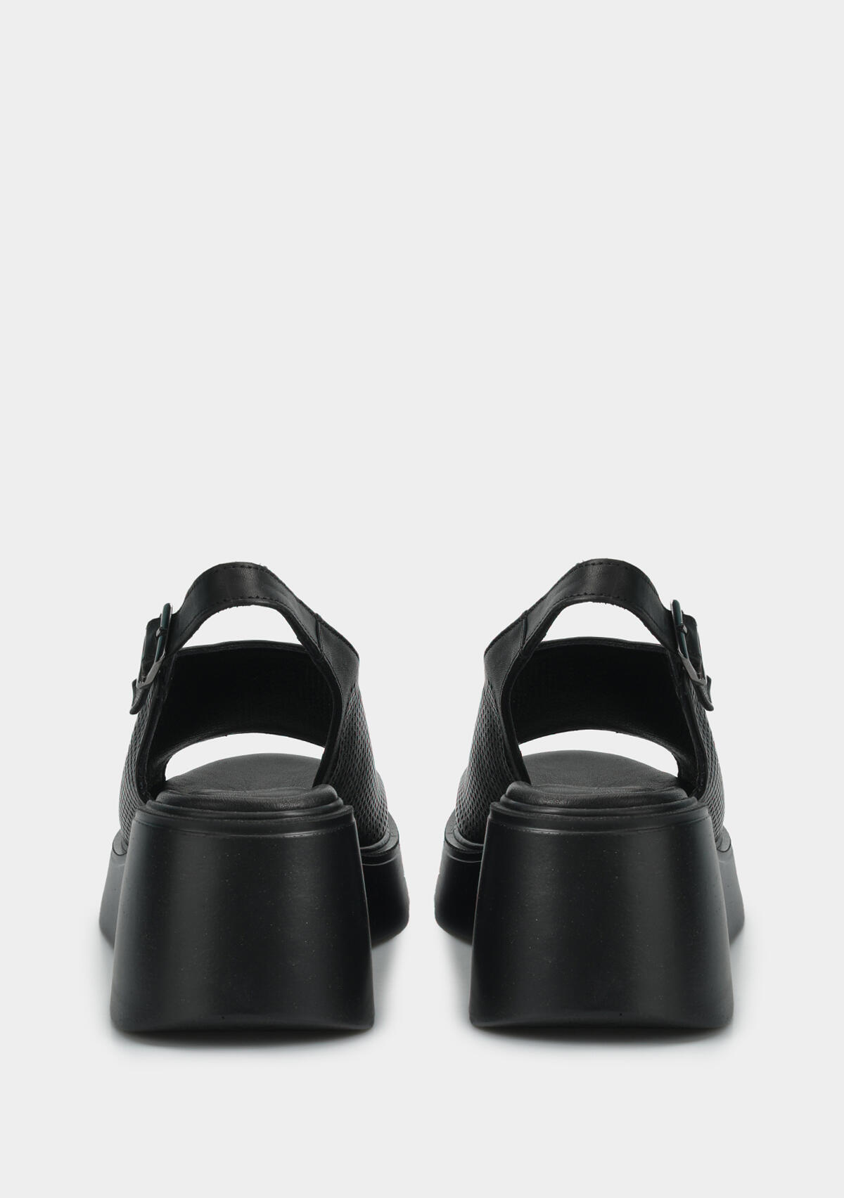 Siyah Deri Kadın Topuklu Sandalet