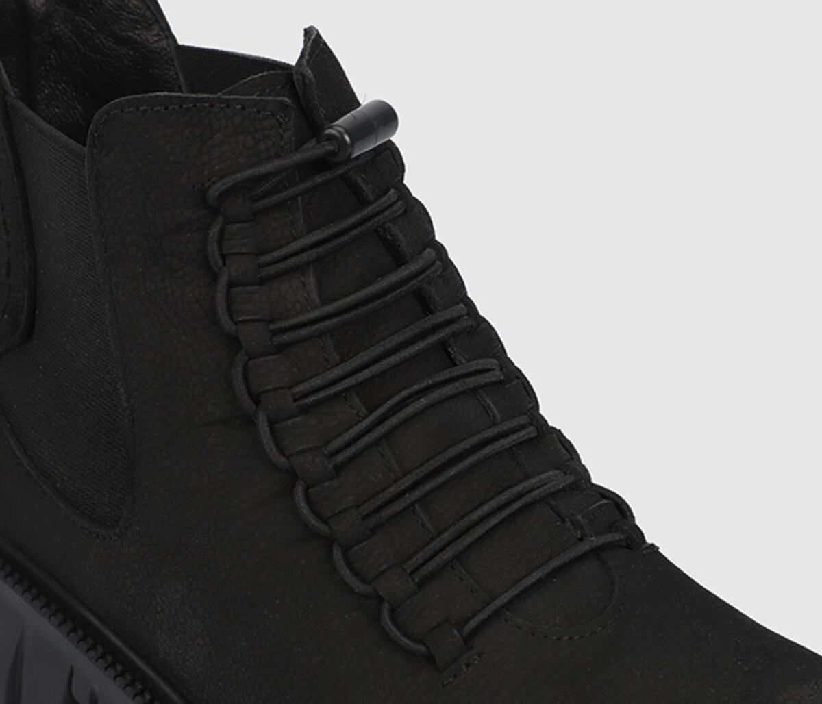 Siyah Deri Kadın Bot