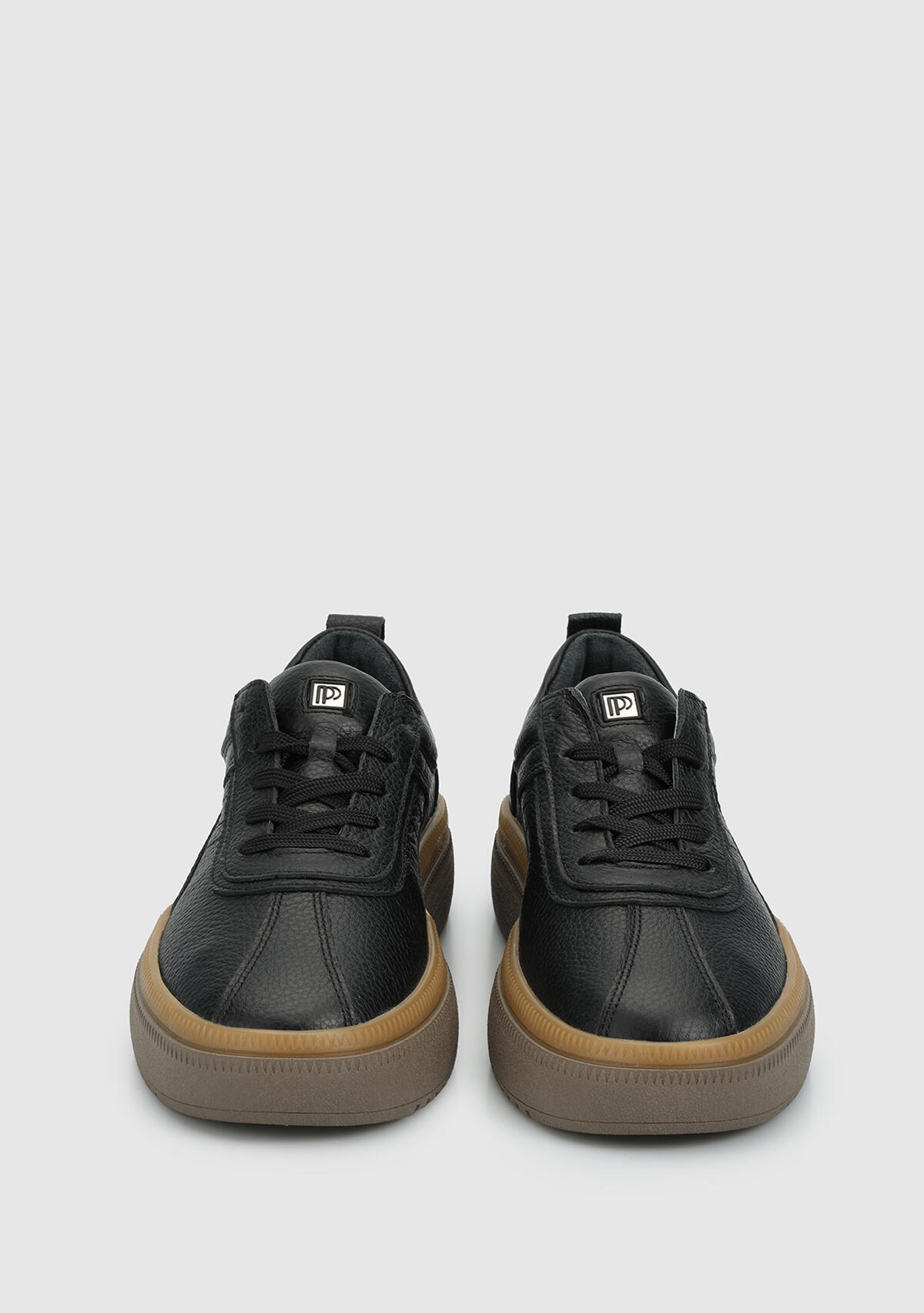 Siyah Deri Kadın Sneaker