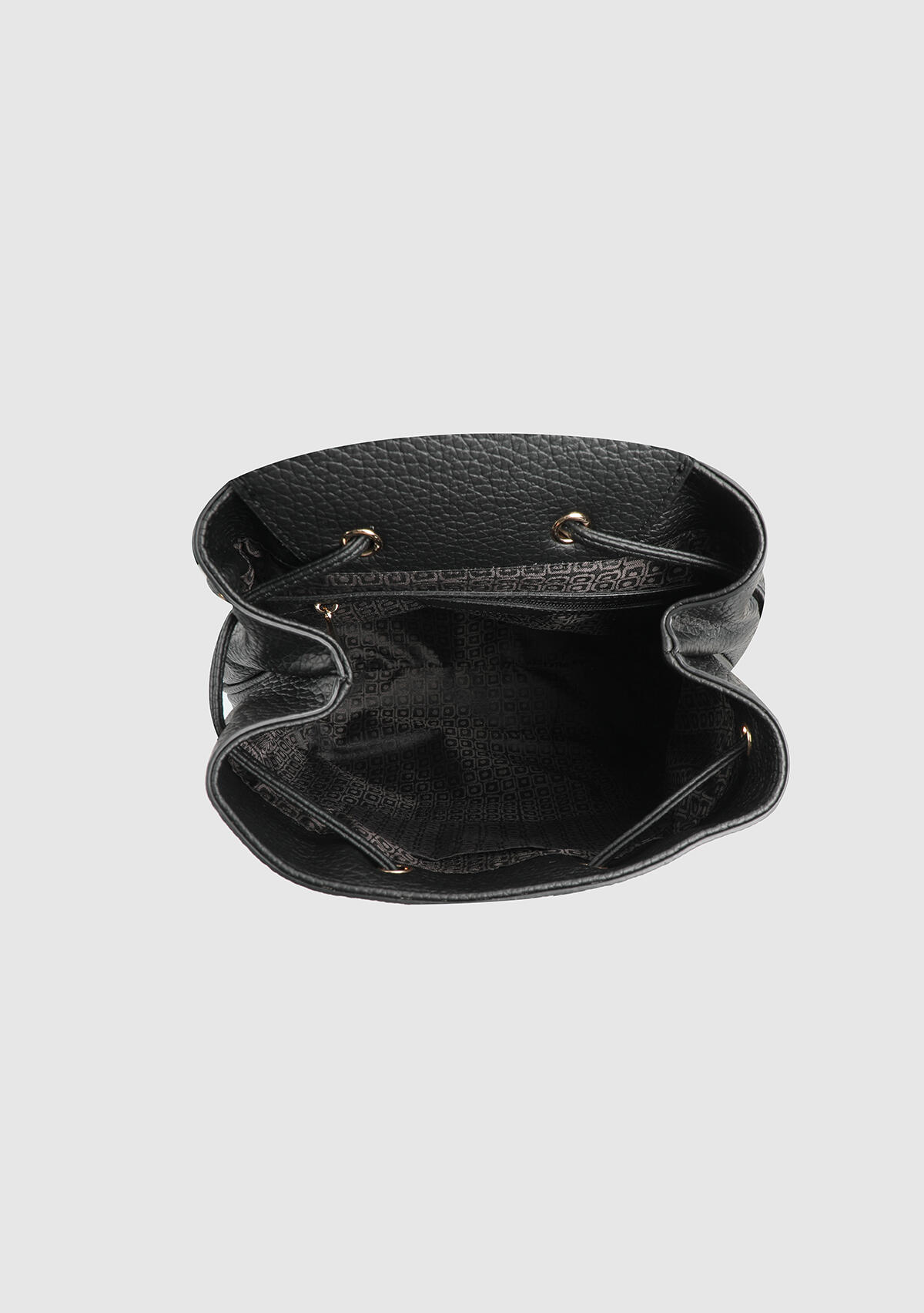 Siyah Kadın Sırt Çantası