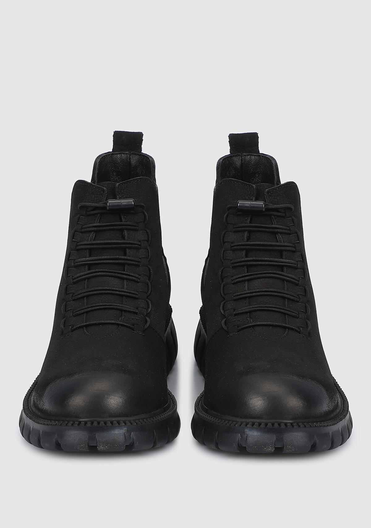 Siyah Deri Kadın Bot