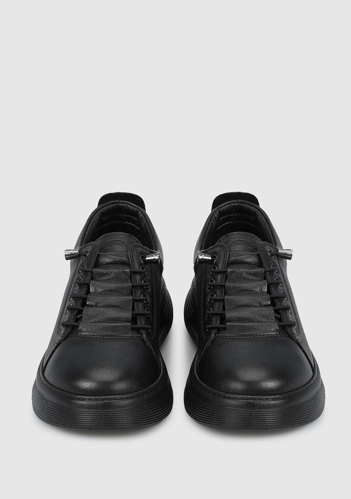 Siyah Deri Kadın Sneaker