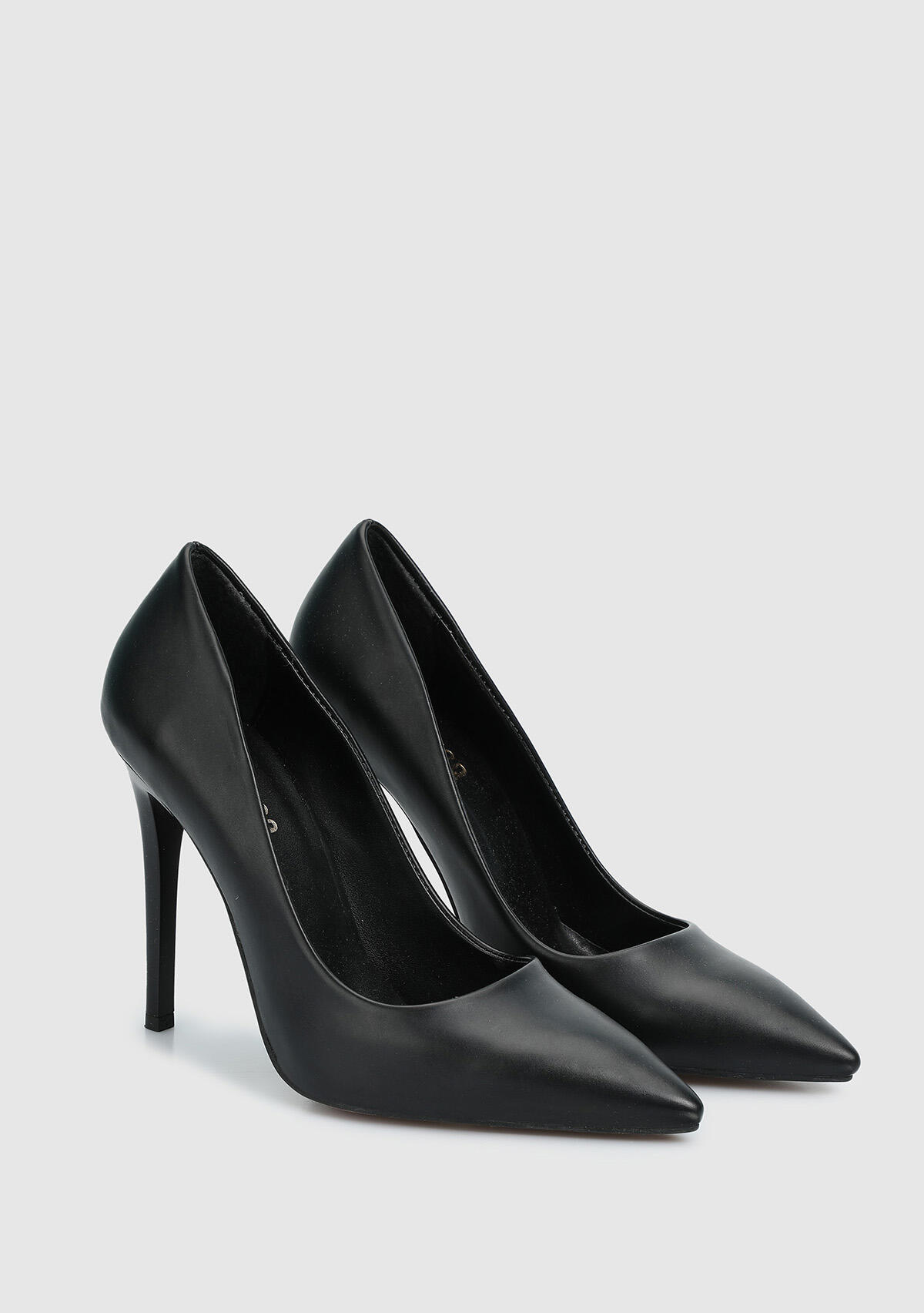 Siyah Kadın Stiletto