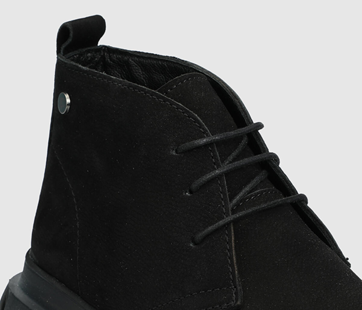 Siyah Deri Kadın Bot