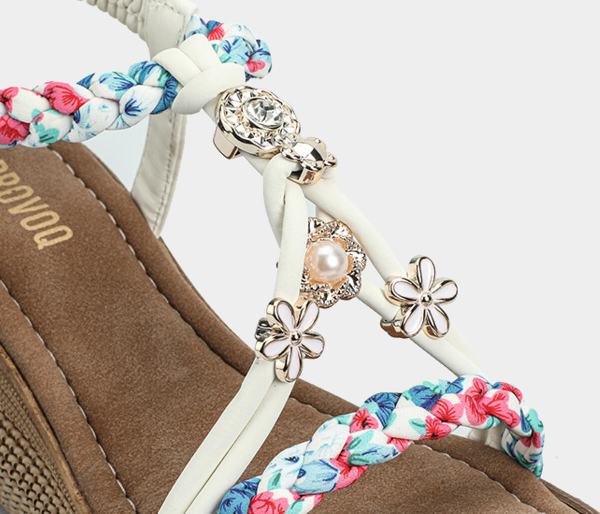 Beyaz Kadın Topuklu Sandalet