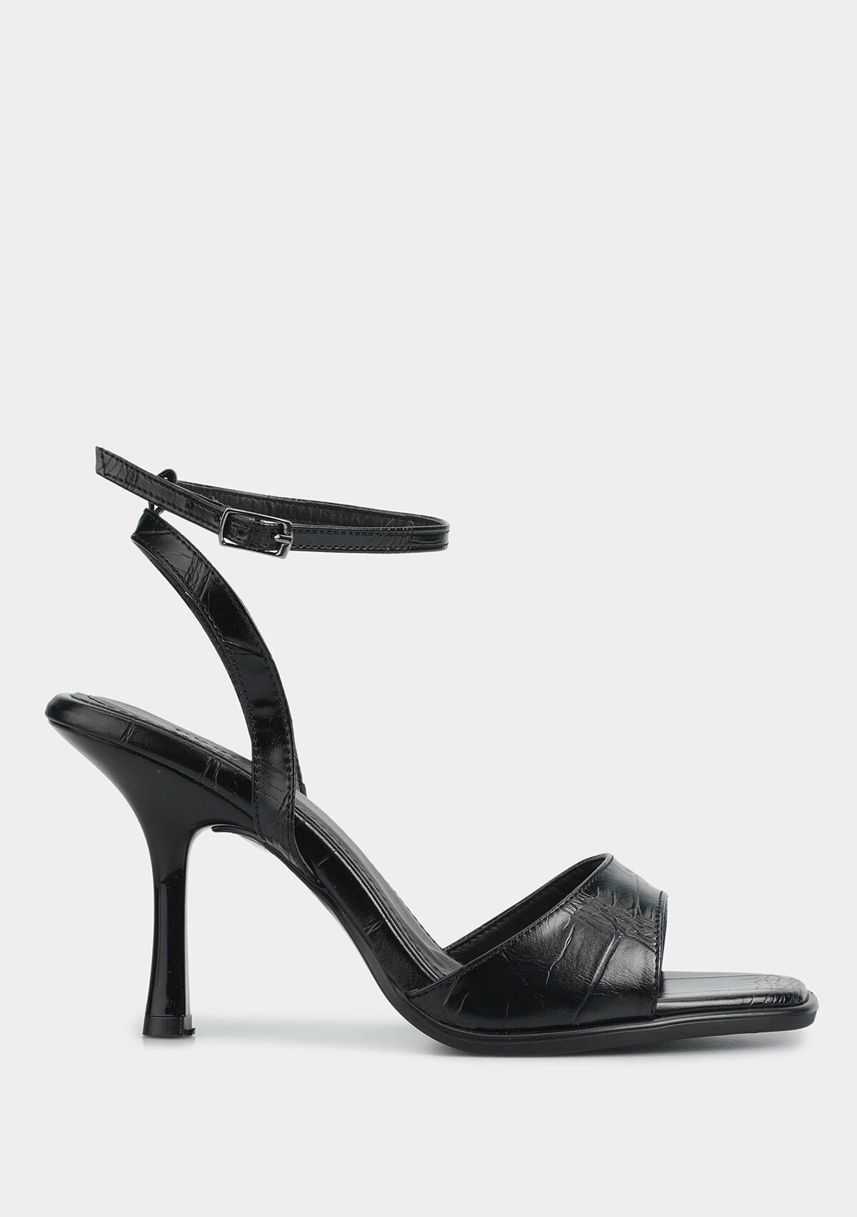 Siyah Kadın Topuklu Sandalet