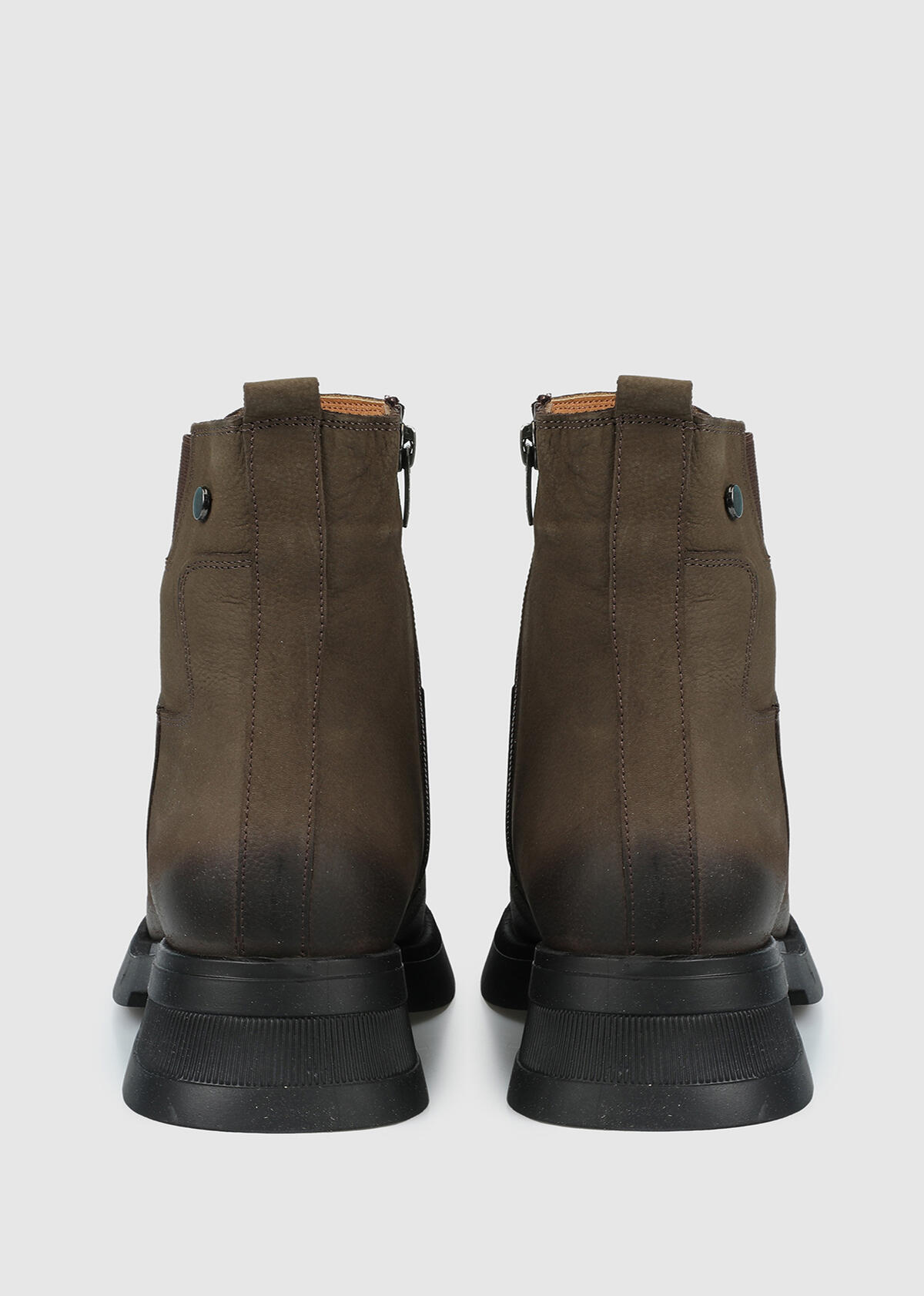 Haki Deri Kadın Bot