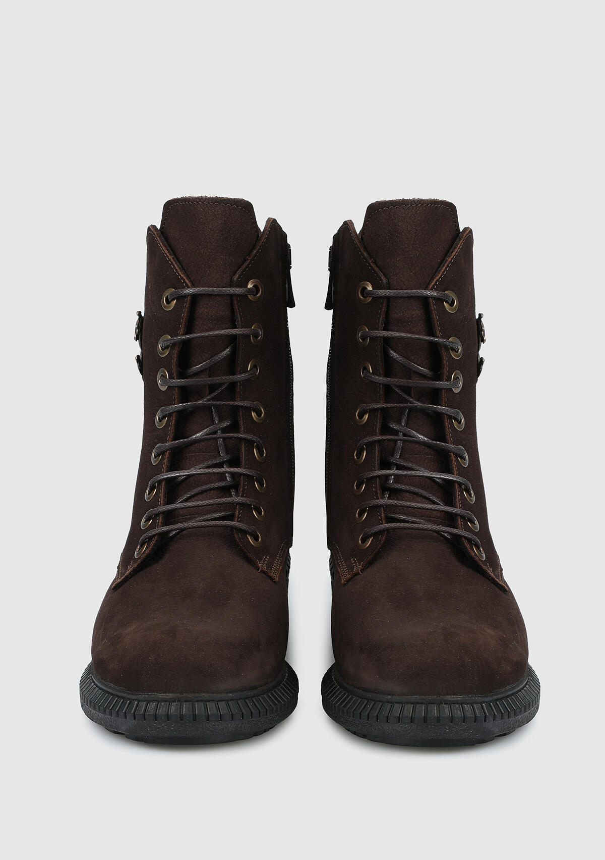 Kahve Deri Kadın Bot