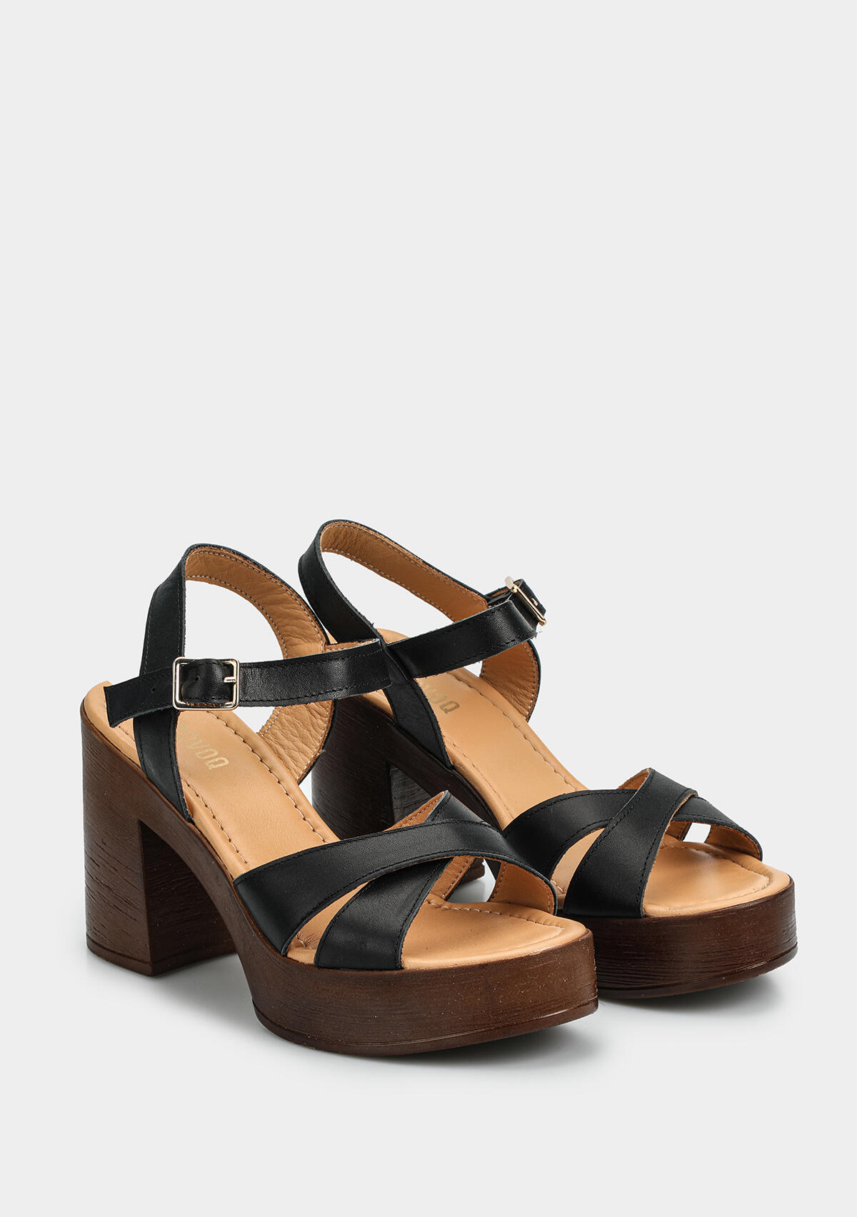 Siyah Deri Kadın Topuklu Sandalet