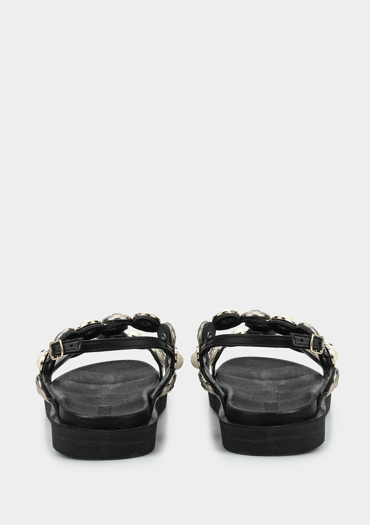 Siyah Kadın Düz Sandalet