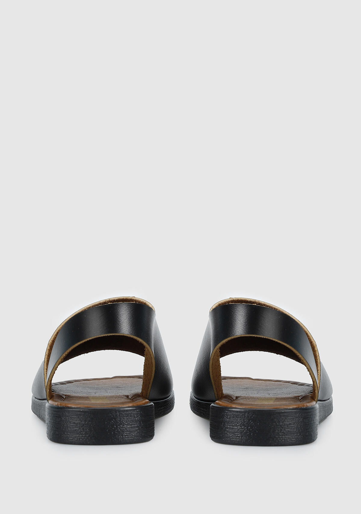 Siyah Kadın Düz Sandalet