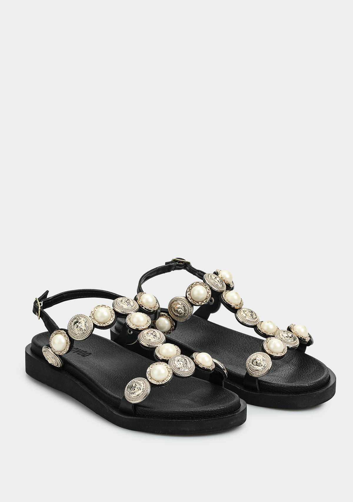 Siyah Kadın Düz Sandalet